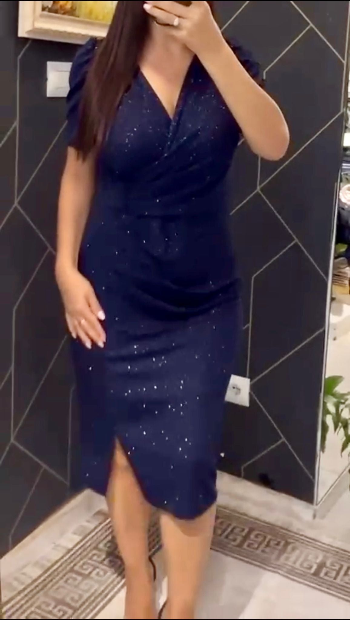 ROCHIE ELA